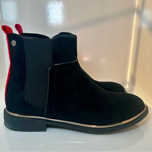 Aqua Flex Women’s Black Ankle Boots, Side Zipper, Size 36 - Picture 3 of 11